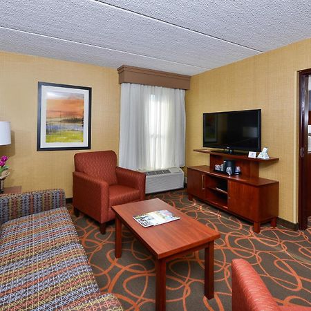 Best Western Plus Fresno Airport Hotel Eksteriør billede